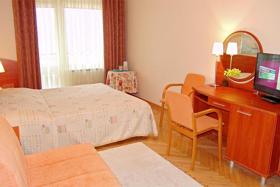 Hotel Europa Jastrzębia Góra Buitenkant foto